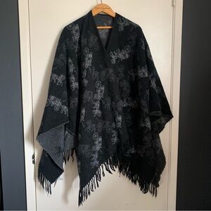 Coach Wool Shawl Reversible Carriage Black Grey Print